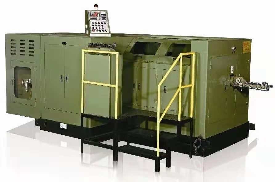 思進(jìn)冷鐓機(jī)SJBF-83L三模三沖冷鐓機(jī),多工位高速全自動(dòng)冷鐓機(jī)